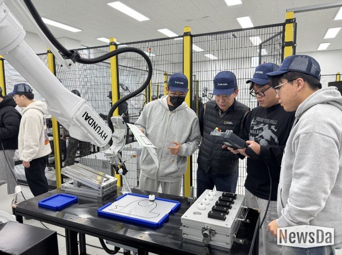 2024년 12월 협약 이후 1년여 만에 재직자 교육 17회, 학생 실무교육