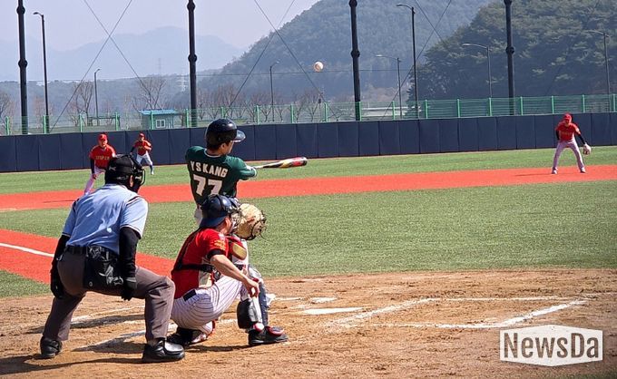 “제15회 홍천군민생활체육대회 개막… 21개 종목 3,952명 참가”(2025년 사진)