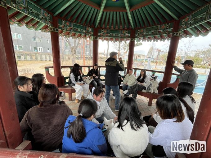 안성시청소년수련관, 반려동물 진로 탐색 프로그램 '펫잡스' 운영