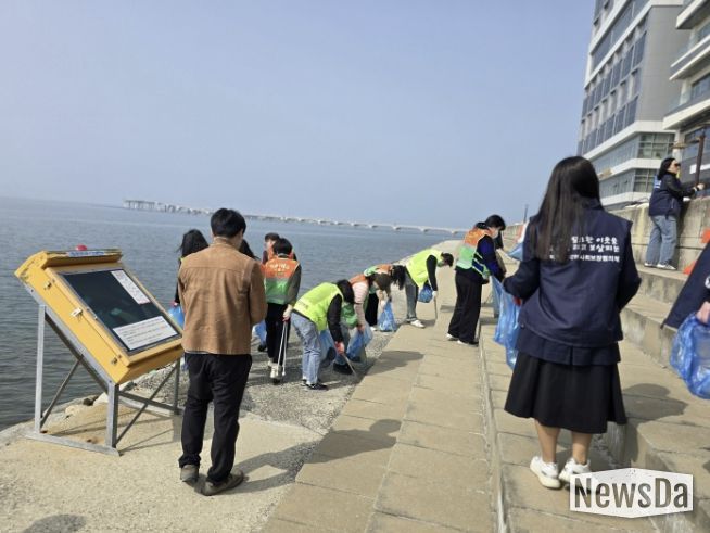 시흥시 거북섬동, 관계단체 합동 줍깅으로 환경정화 활동 힘써