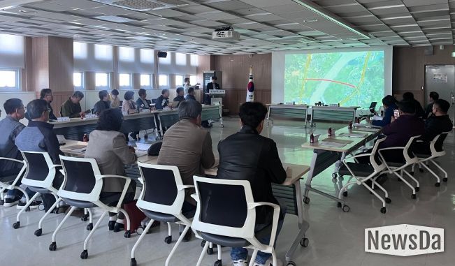 중리동 통장단, 주민자치회, 새마을협의회 대상 중리동 현안사항 설명