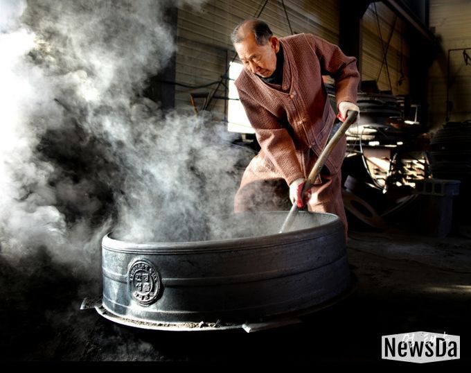 결갤러리, 엄태수 개인전 '안성 예인의 숨결' 개최