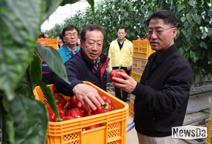 파프리카 시설원예 농가 방문