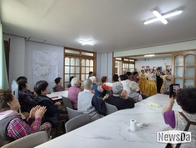 여주시, 떴다방 피해 예방 연극 '이놈아! 우리가 떴다' 경로당 실시