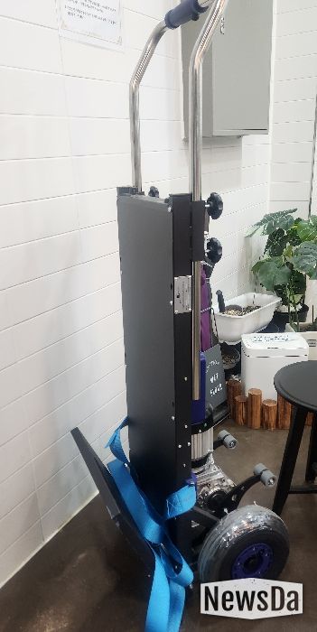 재)광명시자원봉사센터, 지역사회 음식나눔 활성화를 위한 채움부엌에 구름산도당굿보존회 무릉도원, 전동 이동 카트 제공