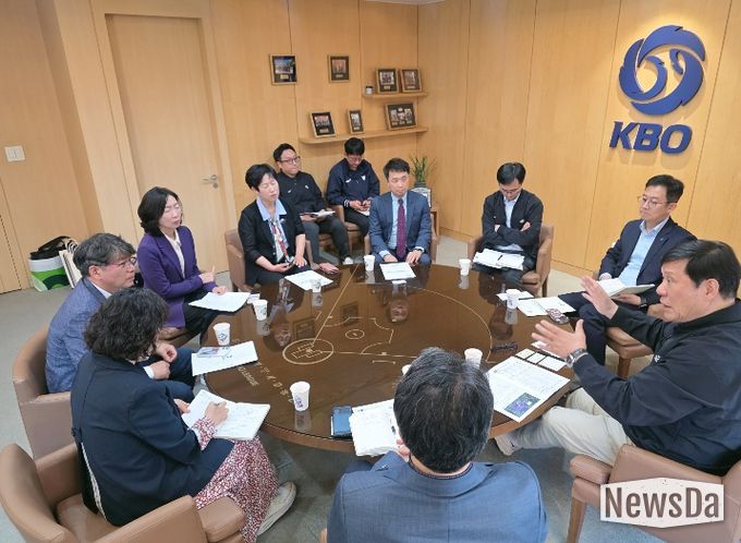 충북도, ‘KBO 방문’ 퓨처스리그 2군 창단 본격 행보